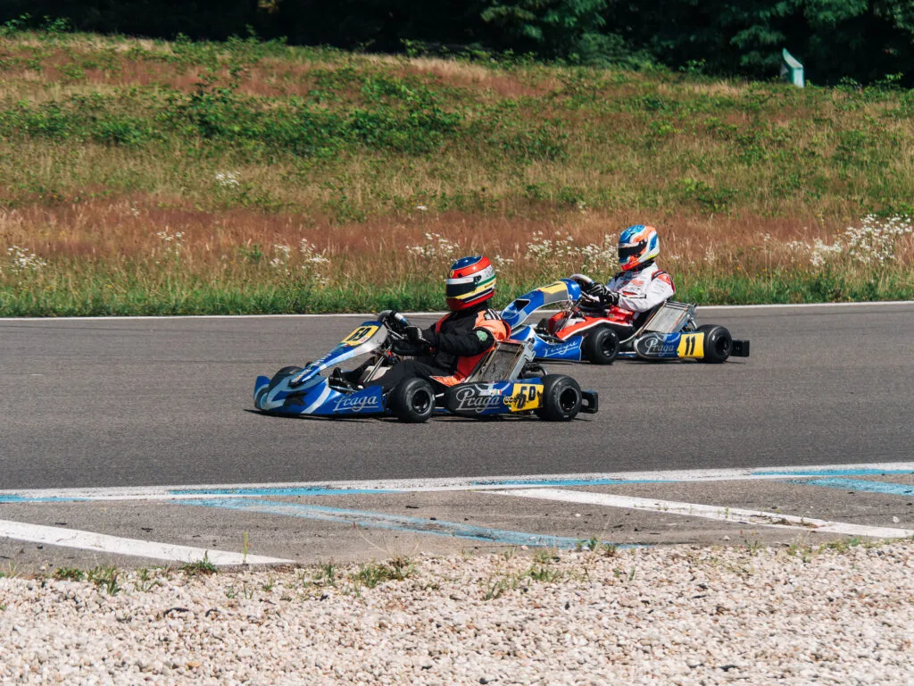 type de karts compétition - praga racing team - circuit de bresse