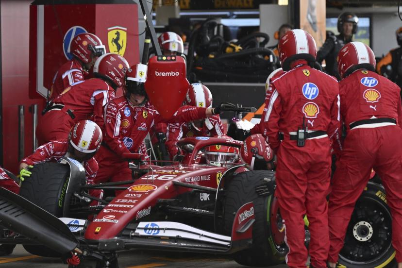 Mauvais choix stratégiques, tête-à-queue et sorties de piste : Mercedes, Red Bull et Ferrari ont souffert sous la pluie à Silverstone