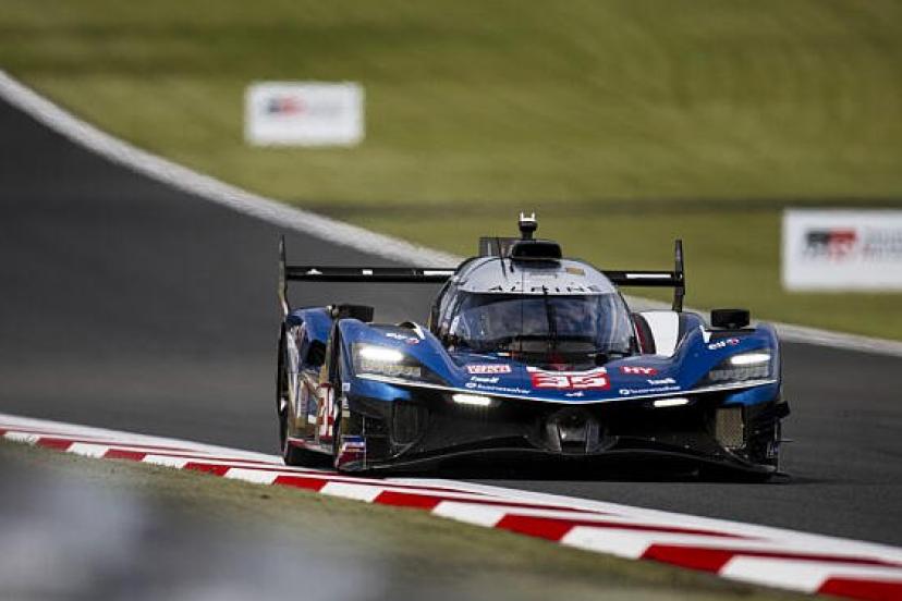 Doublé français aux 6 Heures de Fuji avec la victoire de l’Alpine n°35 devant la Peugeot n°93