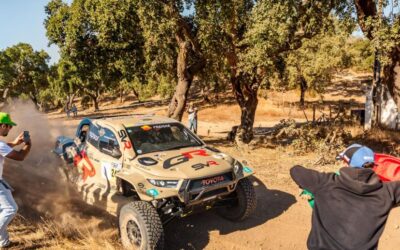 Sébastien Loeb retardé lors de la deuxième étape du rallye-raid du Portugal, Adrien Van Beveren abandonne