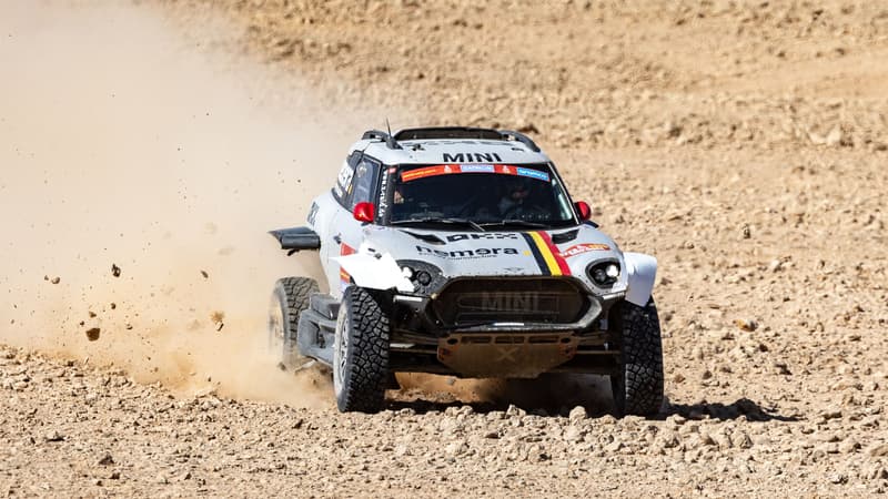 Le-vehicule-de-Mathieu-Baumel-pendant-le-Dakar-2025-2188731