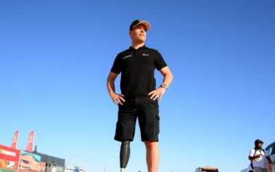 Mathieu Baumel, amputé de la jambe droite il y a onze mois, suscite l’admiration de ses adversaires du Dakar : « Je n’avais pas d’autre choix que de m’en sortir »