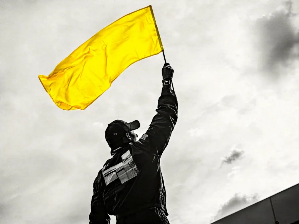 drapeau jaune