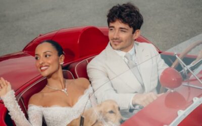 Tenues épurées, Ferrari rouge vintage… le mariage glamour de Charles Leclerc avant le début de la saison de Formule 1