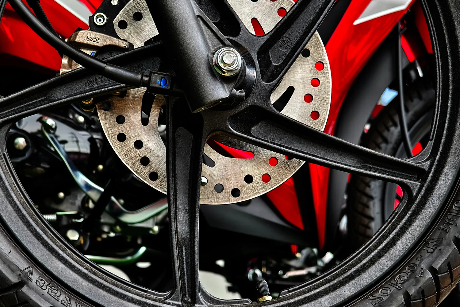 pneu moto pour piste